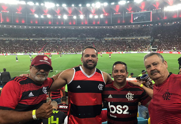 Brumadenses curtiram no Maracanã a classificação do Flamengo para a final da Copa Libertadores da América