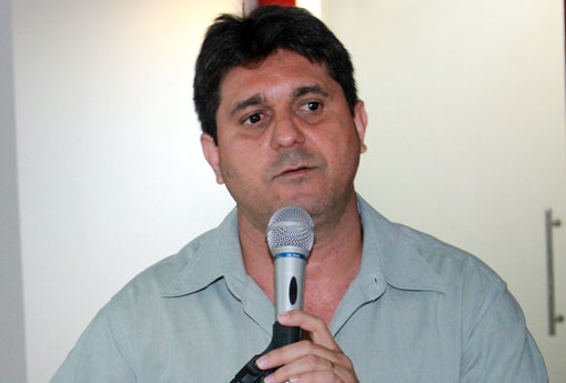 Eleições 2016: Genivaldo Azevedo apresenta plataforma de governo em coletiva de imprensa