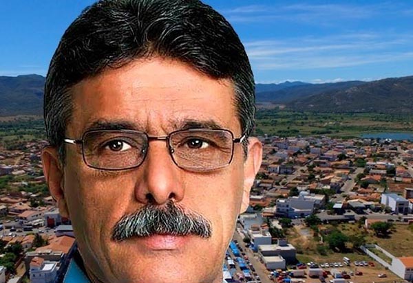 Prefeito de Paramirim é denunciado por desvio de verbas do Fundeb