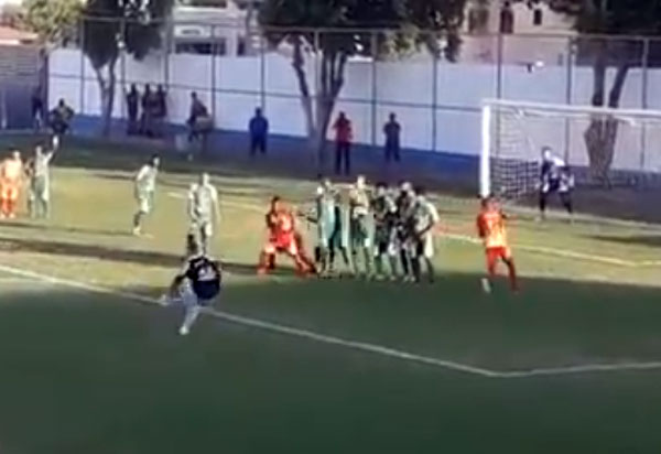 Intermunicipal:  com golaço do goleiro Rahi, Brumado vence Itororó por 3x0