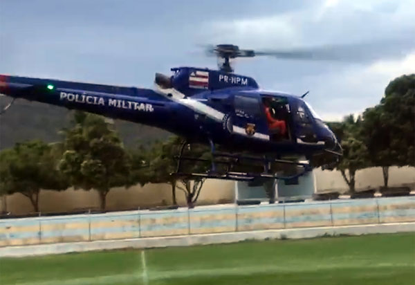 Aeronaves são enviadas para ajudar bombeiros e brigadistas voluntários a combater incêndio em Livramento e Rio de Contas