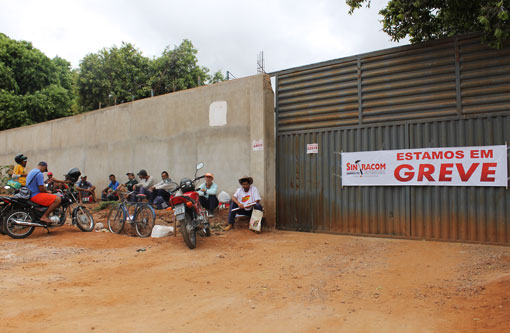 Brumado: Paralisação dos servidores da Construção Civil ganha mais apoio