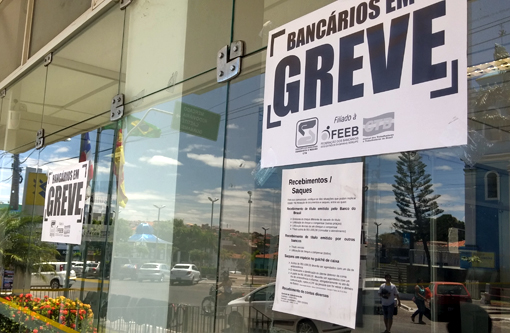Brumado: Bancários dos bancos privados, Caixa Econômica e Banco do Brasil, encerram a greve