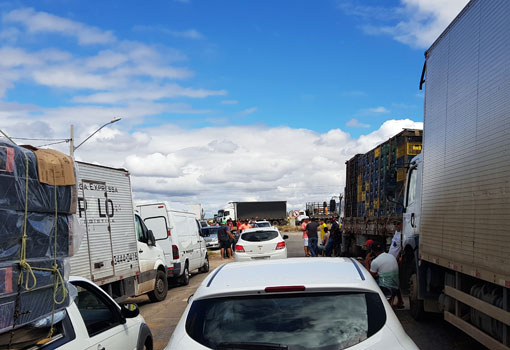 Câmara dos Deputados aprova projeto que reduz beneficiados por desoneração e dá isenção tributária ao diesel