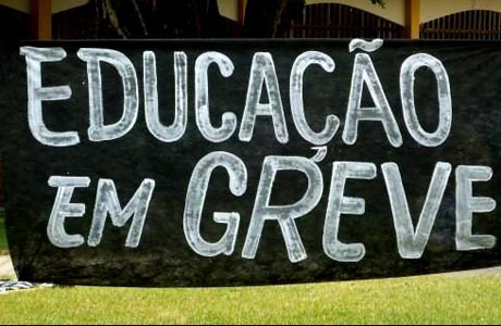 GREVE DOS PROFESSORES NA BA BATE RECORDE DE DURAÇÃO