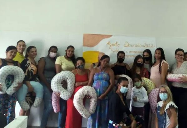 Brumado:  Atividades alusivas ao 'Agosto Dourado' são realizadas no CRAS Esther Trindade Serra