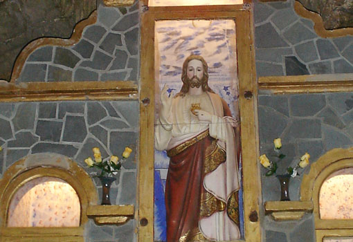 Ituaçu: comunidade católica participa dos festejos em Louvor ao Sagrado Coração de Jesus na Gruta da Mangabeira