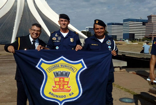 Brumado: Guardas Municipais participam em Brasília de protesto contra a Reforma Trabalhista