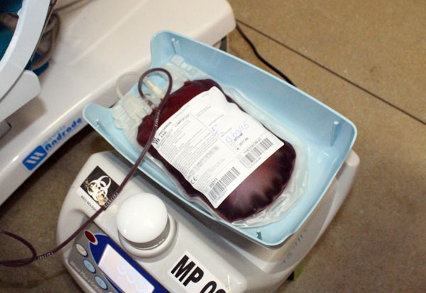 Em estoque crítico, a Hemoba reforça a importância da doação regular de sangue