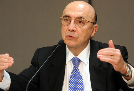 Ministro diz que pode aumentar impostos para cumprir a meta de déficit primário