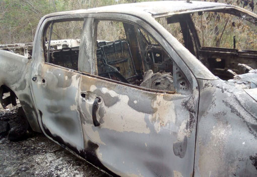 Carro do delegado Marcos Torres encontrado incendiado com um corpo no interior será periciado