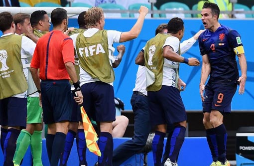 Copa do Mundo: Holanda goleia a Espanha por 5x1