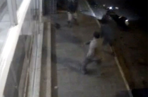 Brumado: Homem reage a assalto e ataca bandidos; veja o vídeo