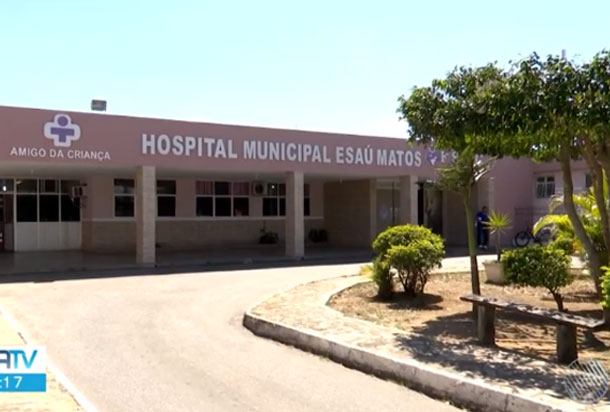 Suspeitos de homicídios invadirem hospital e são presos em Vitória da Conquista  