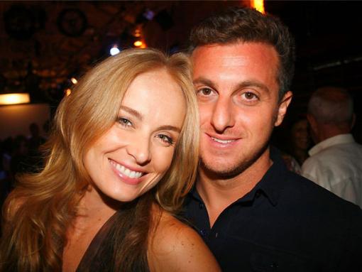 Avião com Angélica, Luciano Huck e os três filhos faz pouso forçado