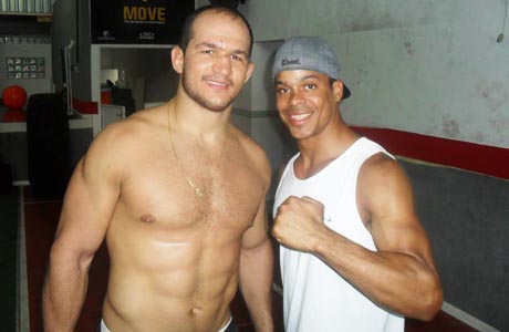 Lutador Brumadense de MMA participar de treino com Junior Cigano