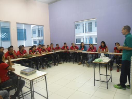 Brumado: Escola Idalina Azevedo promove oficinas sobre a língua Esperanto