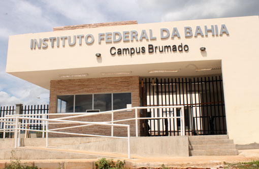 Técnicos administrativos do IFBA campus Brumado aderem a paralisação nacional