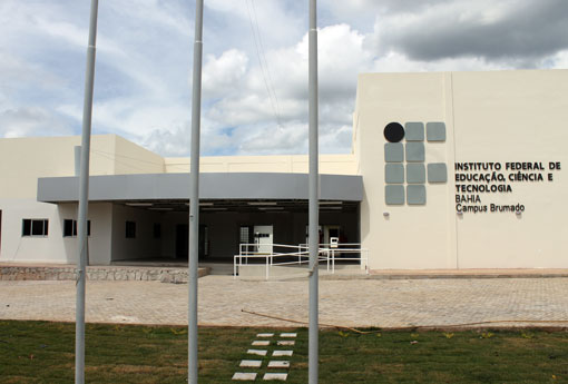 IFBA Brumado está com vagas abertas  em Processo Seletivo  para professor substituto