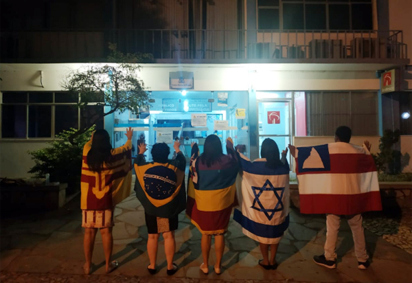 Brumado: Segunda Igreja do Evangelho Quadrangular promoveu ato profético em frente a sede da prefeitura