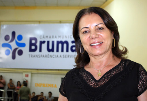 Brumado: vereadora Ilka Abreu lembra população do multirão  de cirurgia de catarata que começa nesta sexta (02)