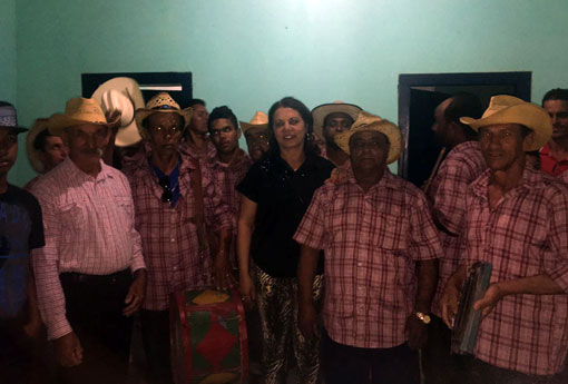 Brumado: vereadora Ilka Abreu prestigia Terno de Reis na Comunidade de Massaranduba