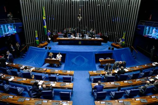 Senado aprova voto distrital misto para eleições proporcionais