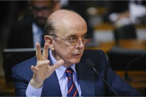 José Serra pede demissão do Itamaraty por problemas de saúde 