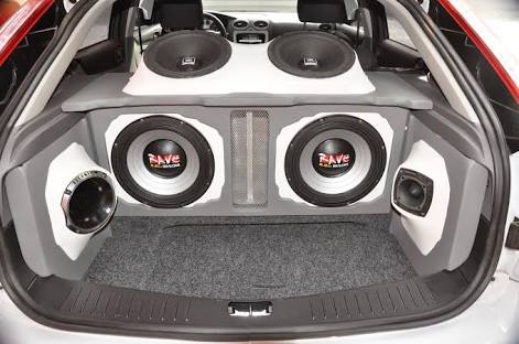 Contran estabelece que som automotivo alto pode provocar multa grave 