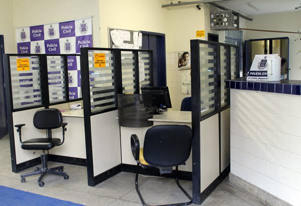 Brumado: Homem é indiciado por criação de perfil falso de mulher no Tinder e Whatsapp