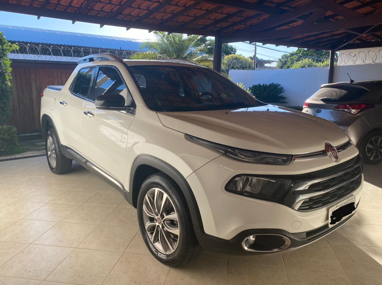 Oportunidade: Fiat Toro à venda