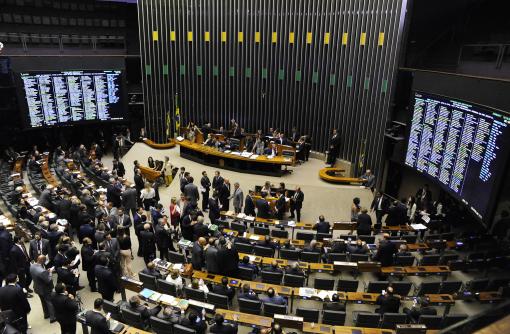 Câmara aprova o fim das coligações para as eleições de 2020