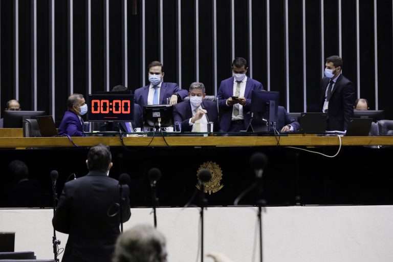 Câmara dos Deputados aprova PEC Emergencial em 2º turno