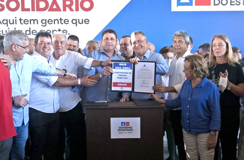 Deputado Marquinho Viana empenha-se e consegue obras para Anagé