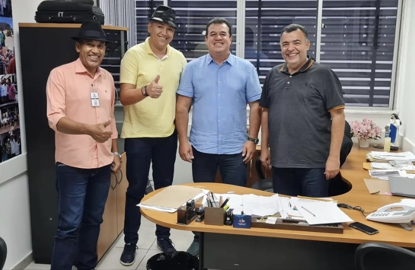 Deputado Marquinho Viana recebe importantes lideranças políticas na ALBA