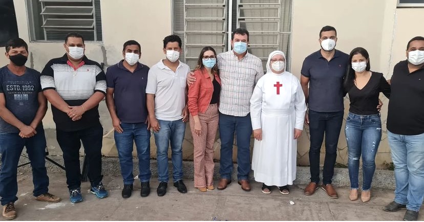 Deputado Marquinho Viana cumpre o prometido ao Hospital Susy Zanfretta em Barra da Estiva 