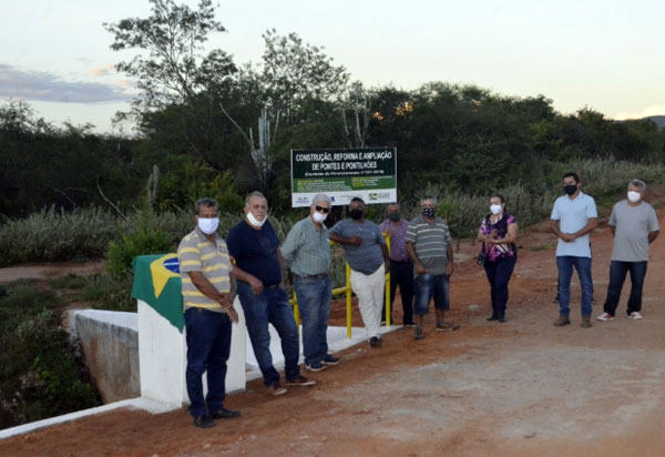 Prefeitura de Brumado inaugurou mais duas obras estruturantes na zona rural 