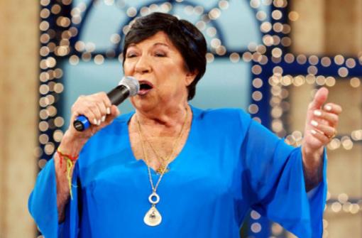 Morre Inezita Barroso, aos 90 anos de idade, em São Paulo