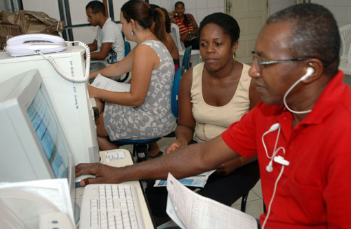 Últimos dias para renovação de matrícula na rede estadual