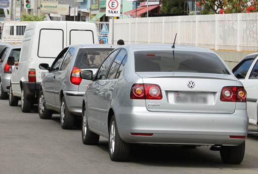 IPVA com 5% de desconto para placas de final 3 e 4 vale até 27 e 28 de abril, respectivamente