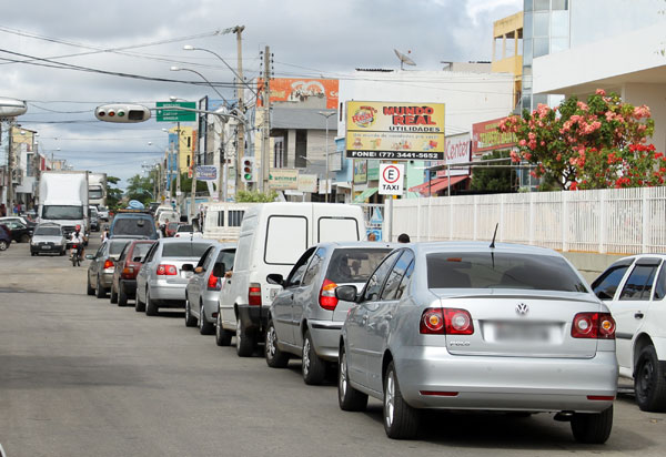 Donos de veículos com placa de final 6 podem pagar IPVA com desconto até esta quarta