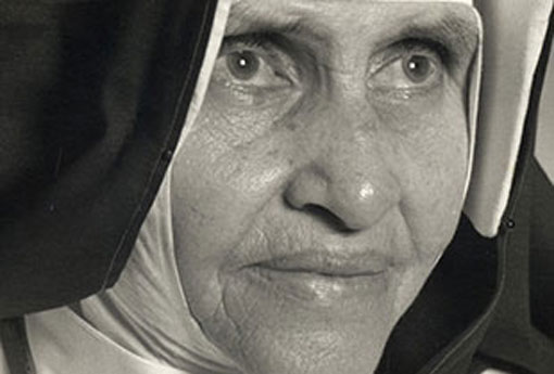 Irmã Dulce é homenageada após 25 anos de sua morte