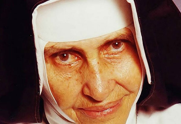 Missa de canonização de Irmã Dulce acontece no domingo (13); TVE fará a transmissão ao vivo