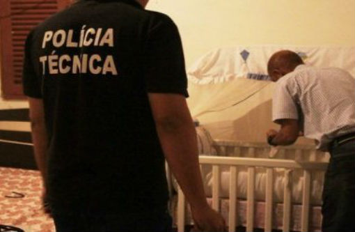 Itapetinga: mulher alega ciúmes e mata filho de 1 mês de vida a facadas