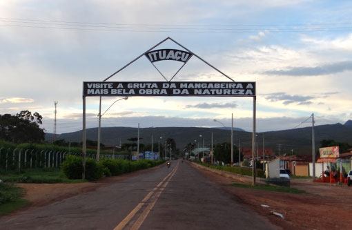 Justiça mantém interdição da Cadeia Pública de Ituaçu; presos são encaminhados para Brumado
