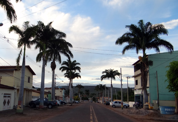 Homem é morto à tiros no centro de Ituaçu