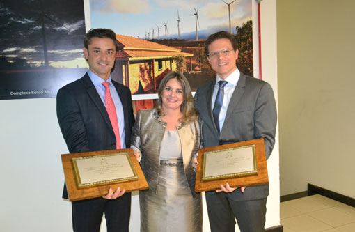 Diretores da Renova recebem título de cidadãos baianos