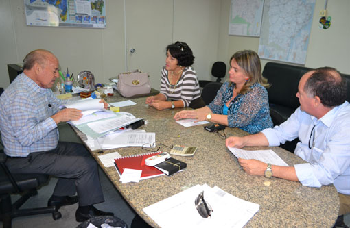 Lençóis: Deputada Ivana Bastos solicita execução de obras de energia