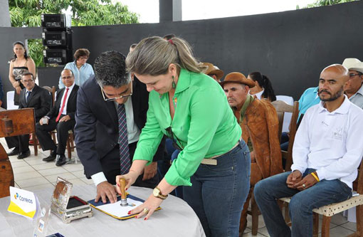 Ivana Bastos participa da Missa do Vaqueiro de Lagoa Real e destaca crescimento do evento