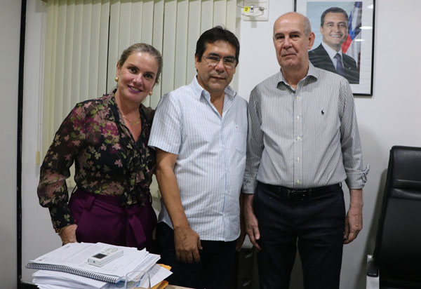 Após pedido de Ivana, poços são perfurados em Riacho de Santana